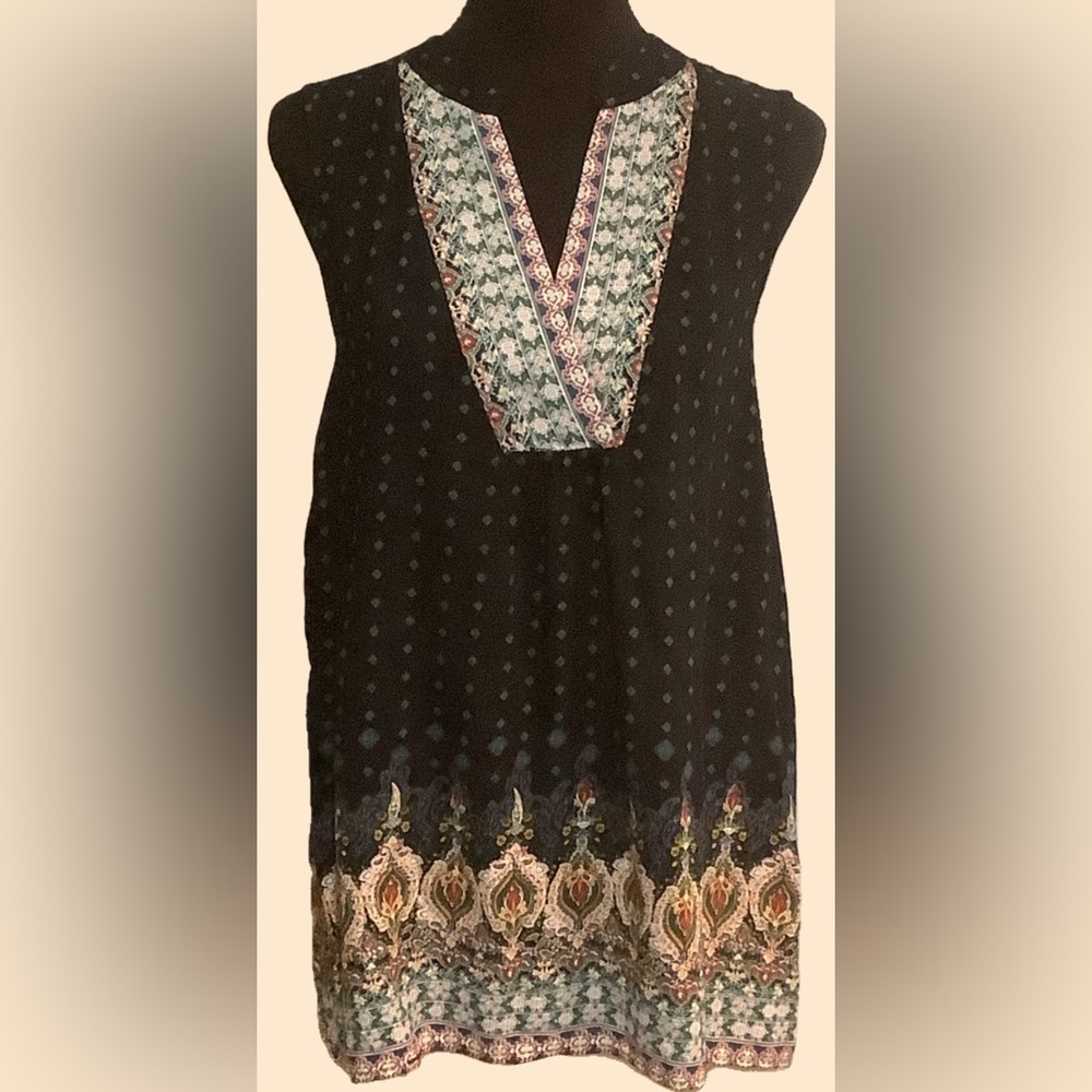 Suzanne Betro Black Sleeveless Boxy Tunic